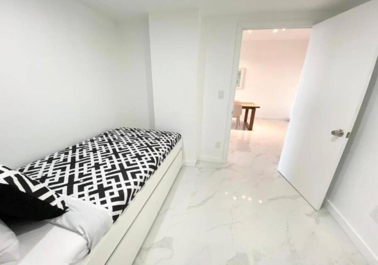Zen Vacation Rentals Modern Penthouse Across Ocean Miami Beach Buitenkant foto